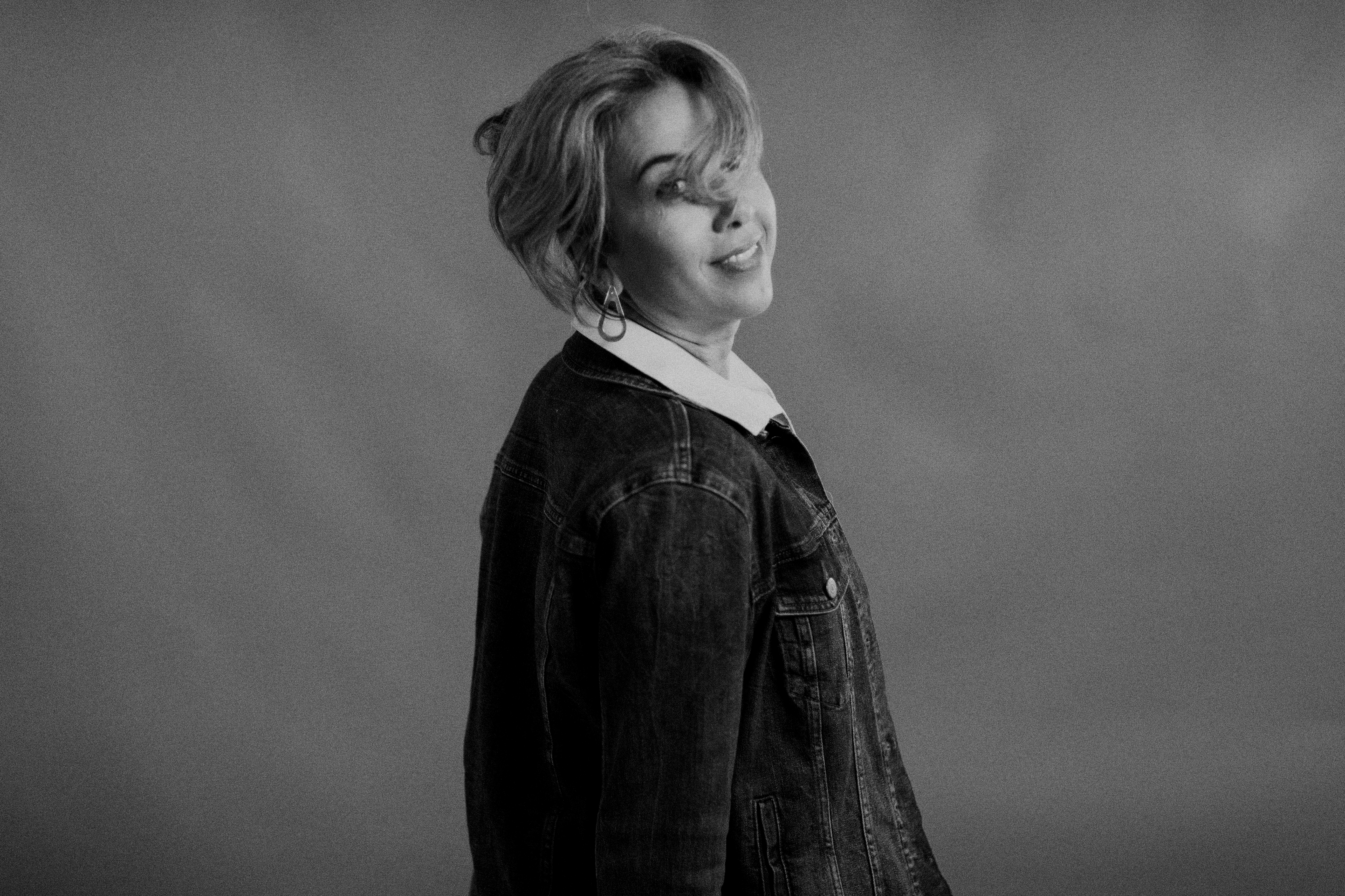 Black and White portrait of Gabi Hoover _ by Jussara Porter 